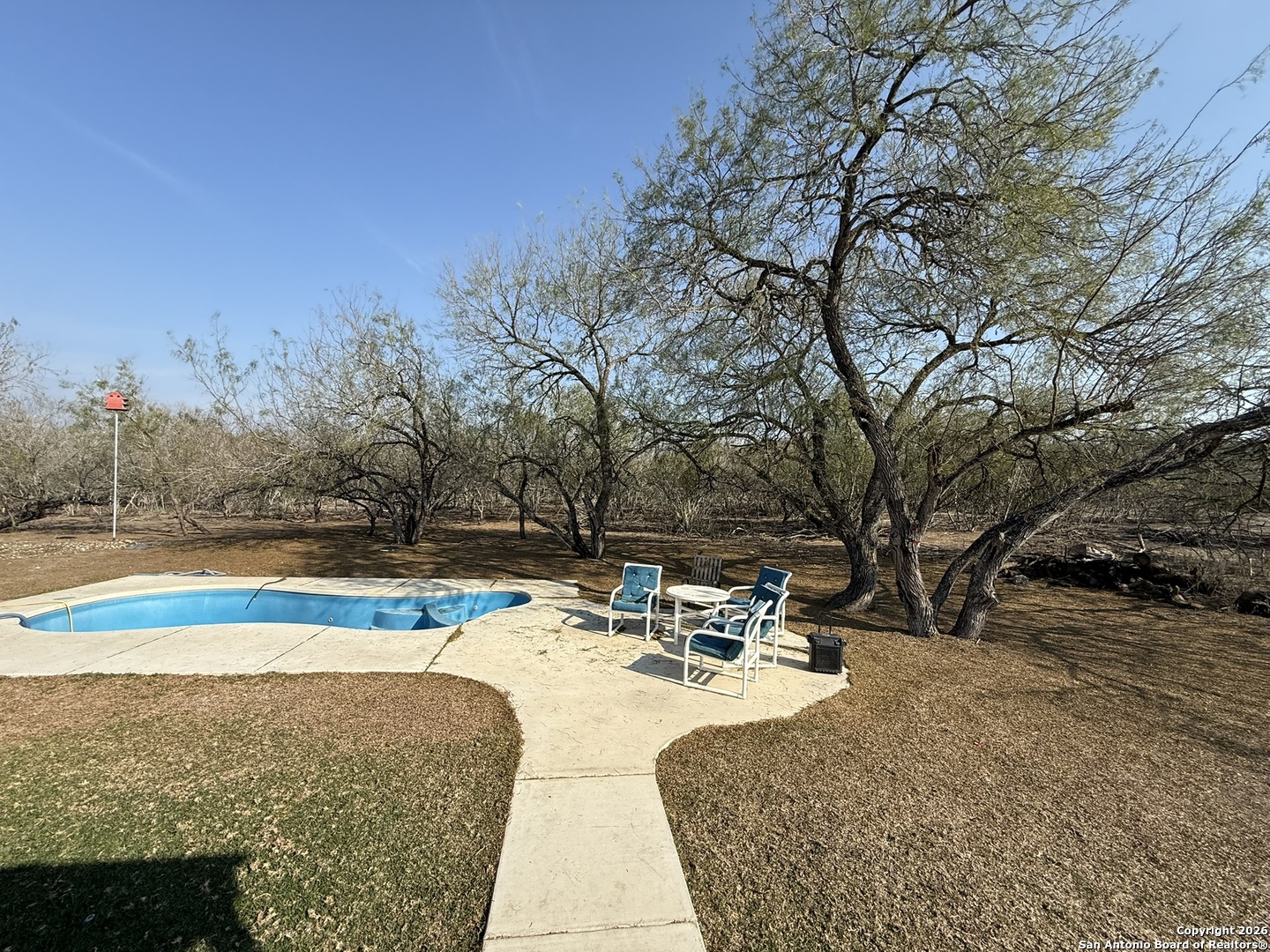 1331 S Highway 281 George West TX 78022