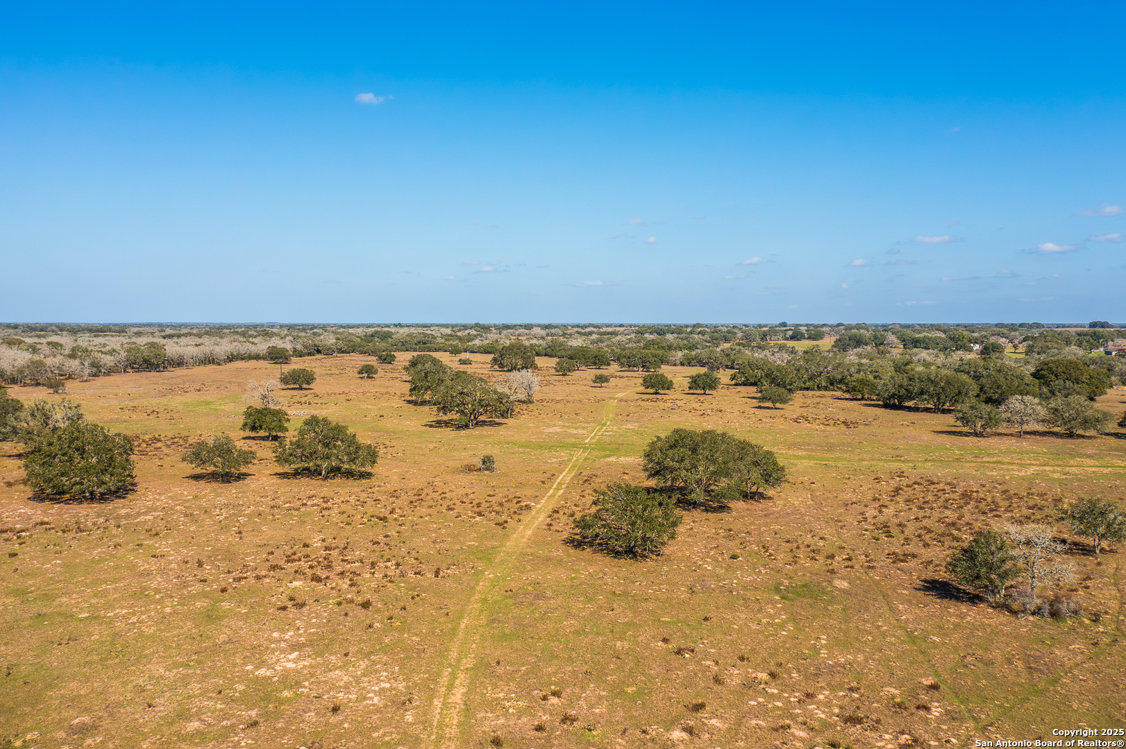 16297 Tx-111 Yoakum TX 77995