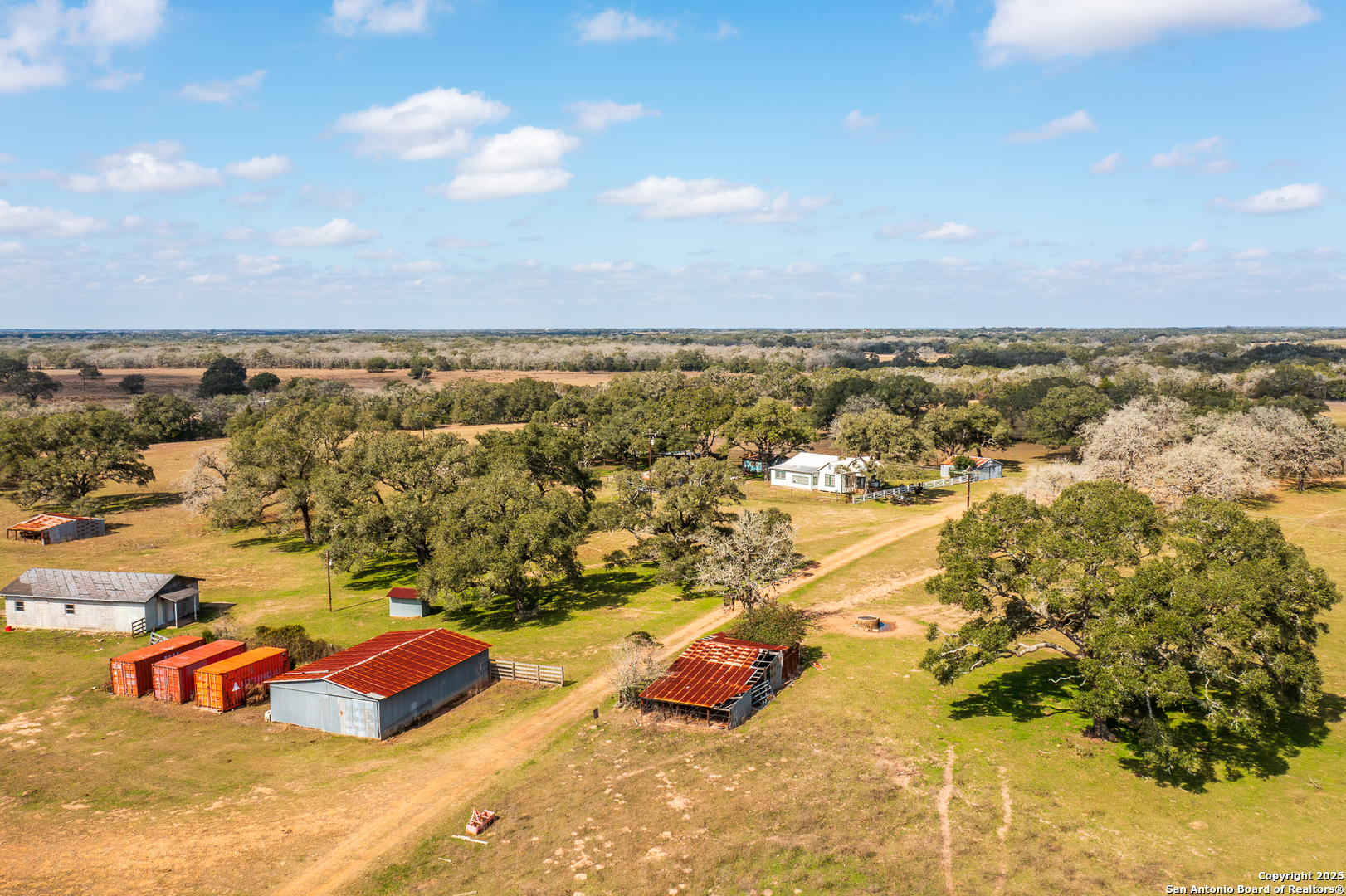 16297 Tx-111 Yoakum TX 77995