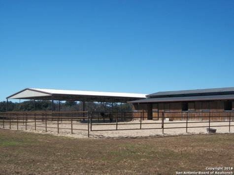 11217 Fm 470 Tarpley TX 78883