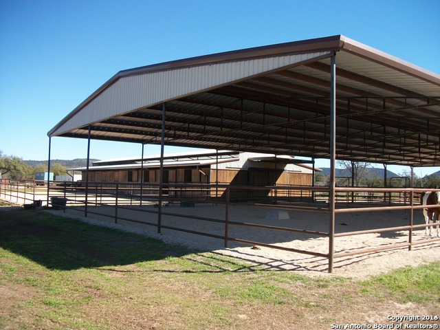 11217 Fm 470 Tarpley TX 78883