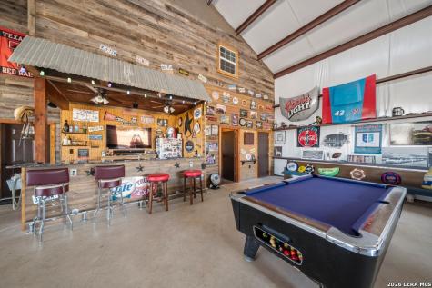 3259 Schumann Road Stonewall TX 78671