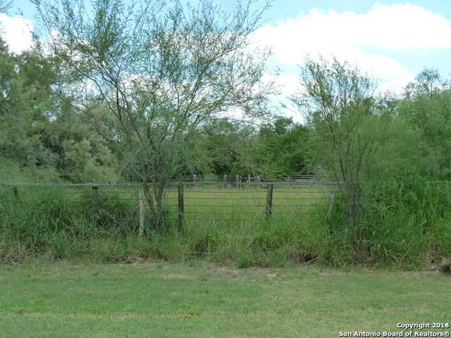 1956 Fm 1554 Alice TX 78332