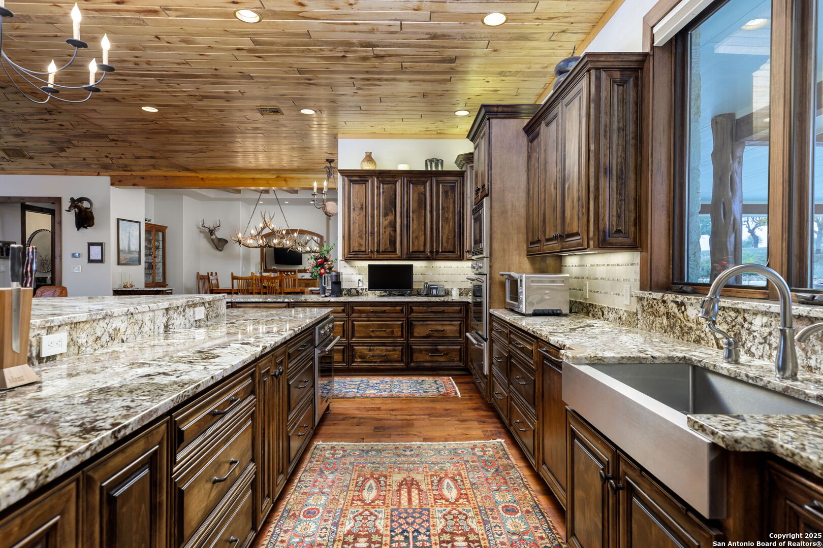 211 Poehnert Boerne TX 78006