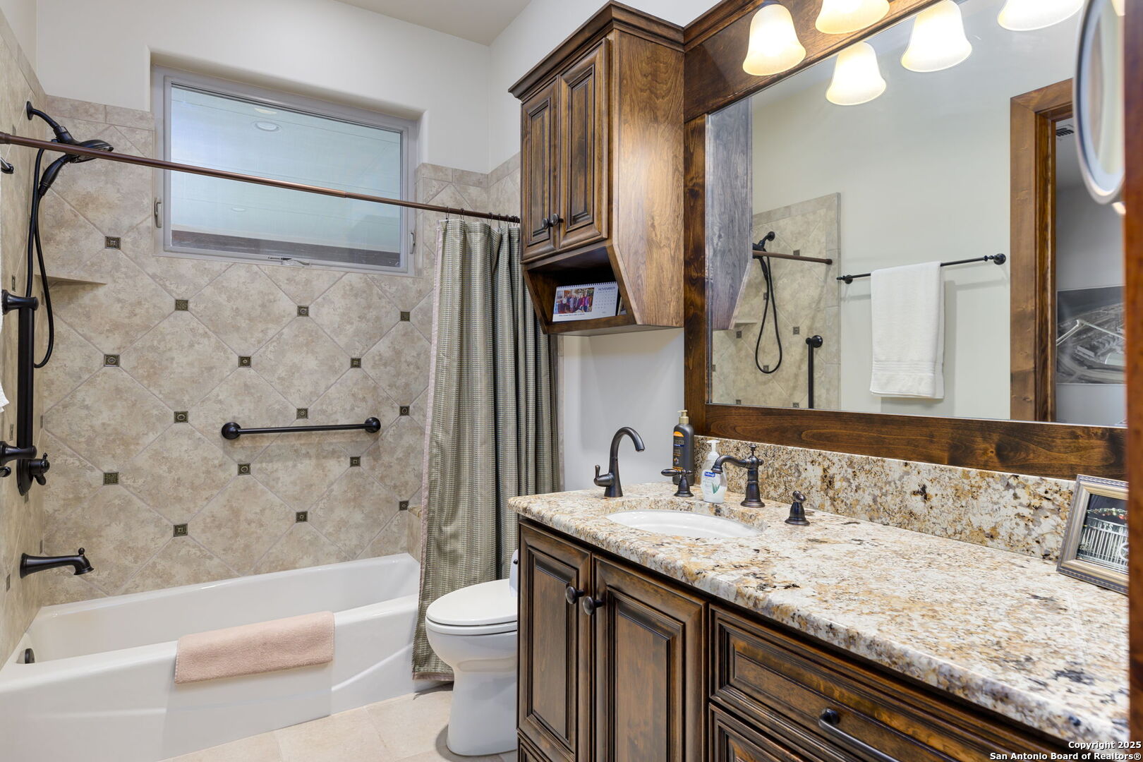 211 Poehnert Boerne TX 78006