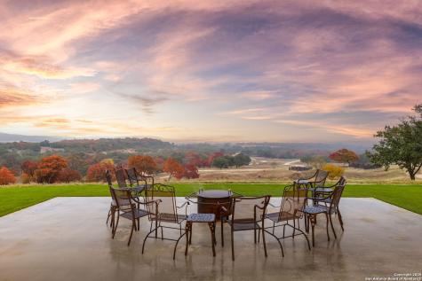 211 Poehnert Boerne TX 78006