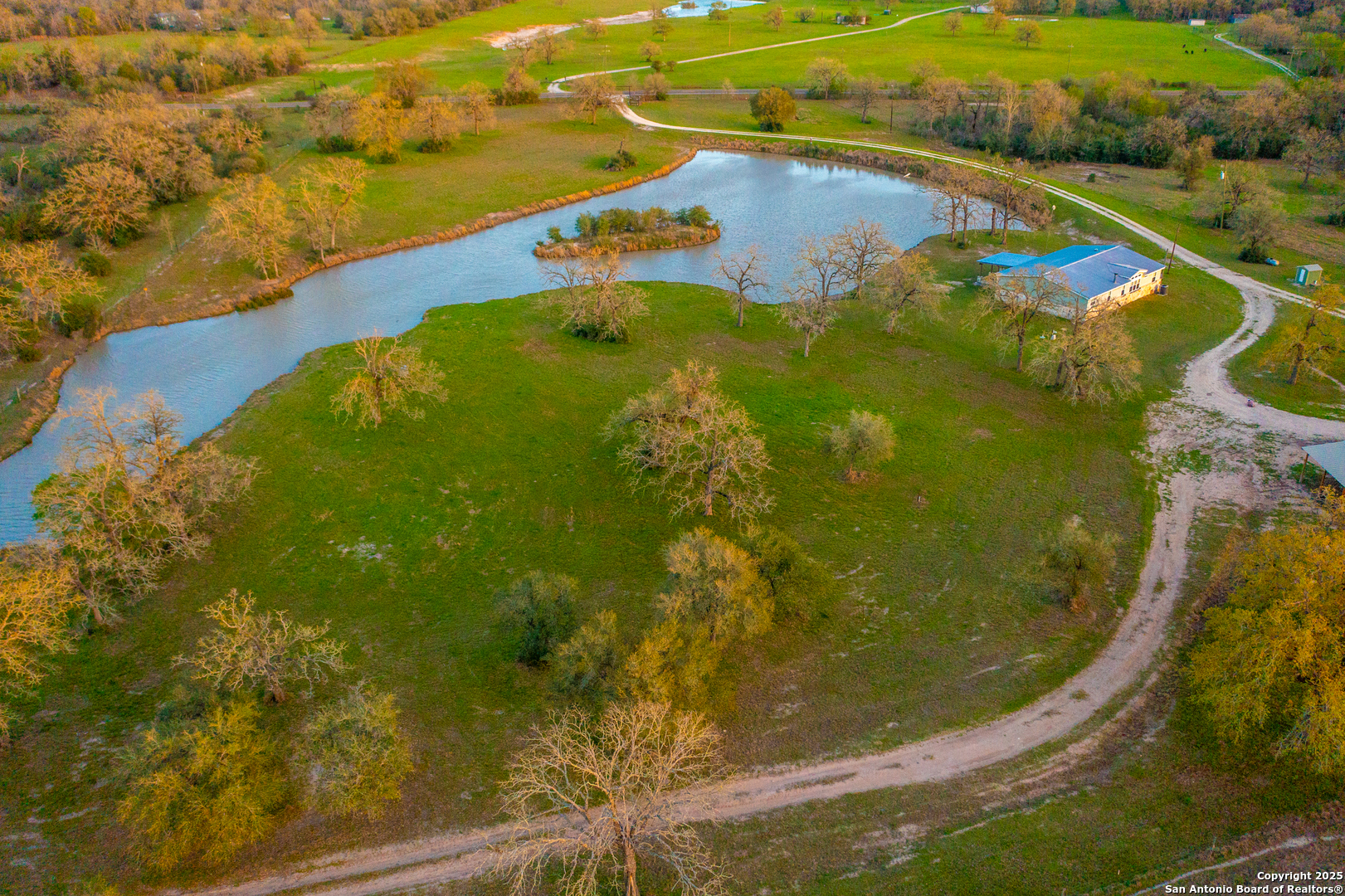 1777 Fm 1361 Somerville TX 77879