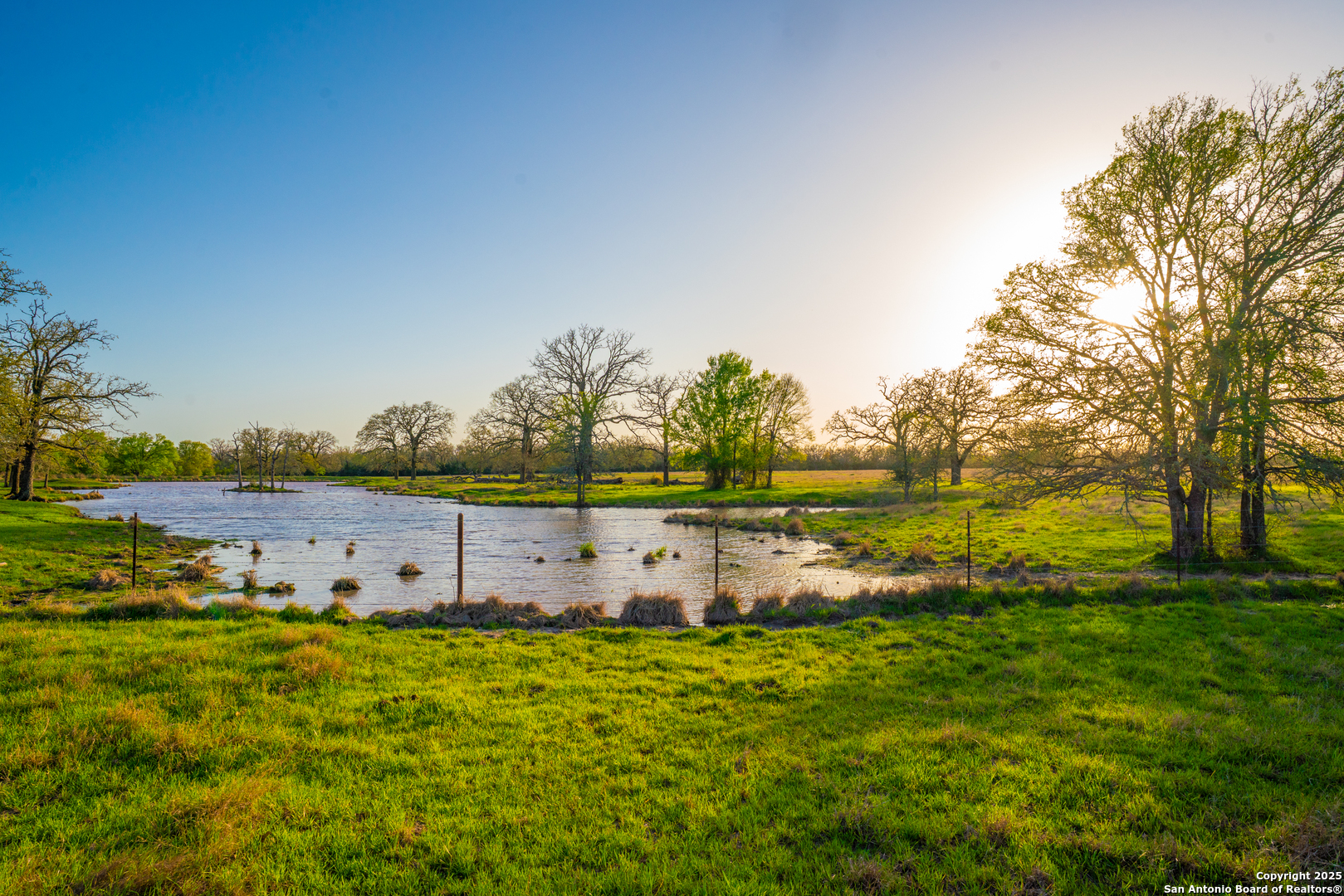 1777 Fm 1361 Somerville TX 77879