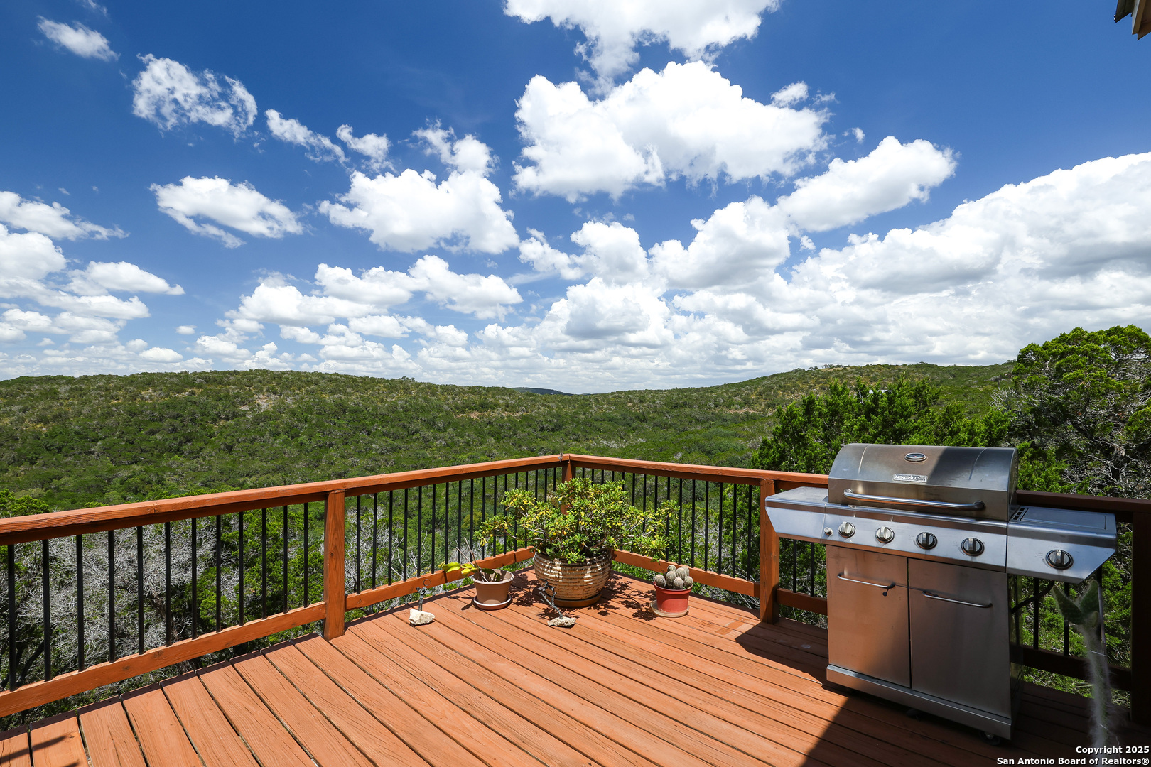 776 County Road 270 Mico TX 78056