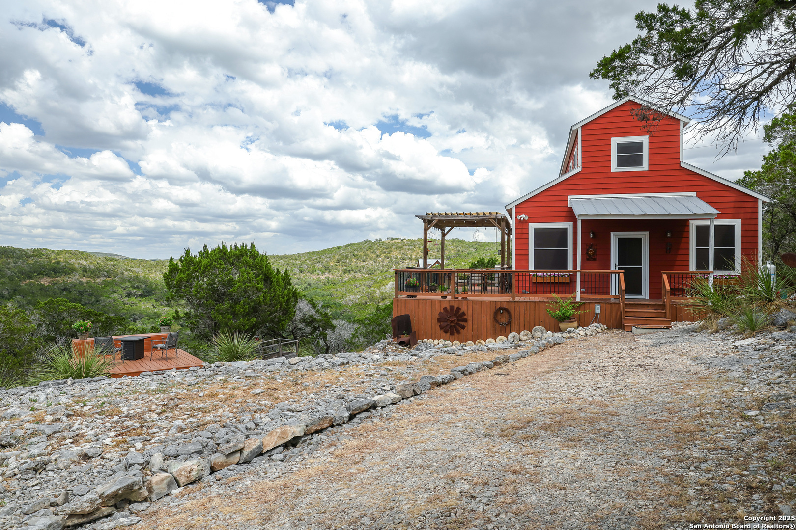776 County Road 270 Mico TX 78056
