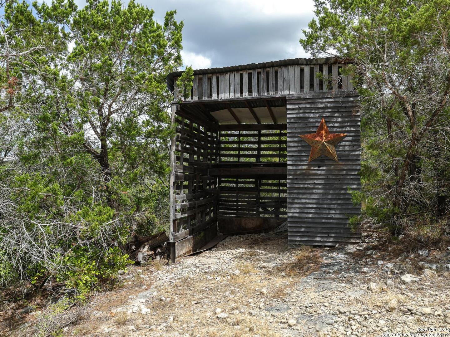 776 County Road 270 Mico TX 78056