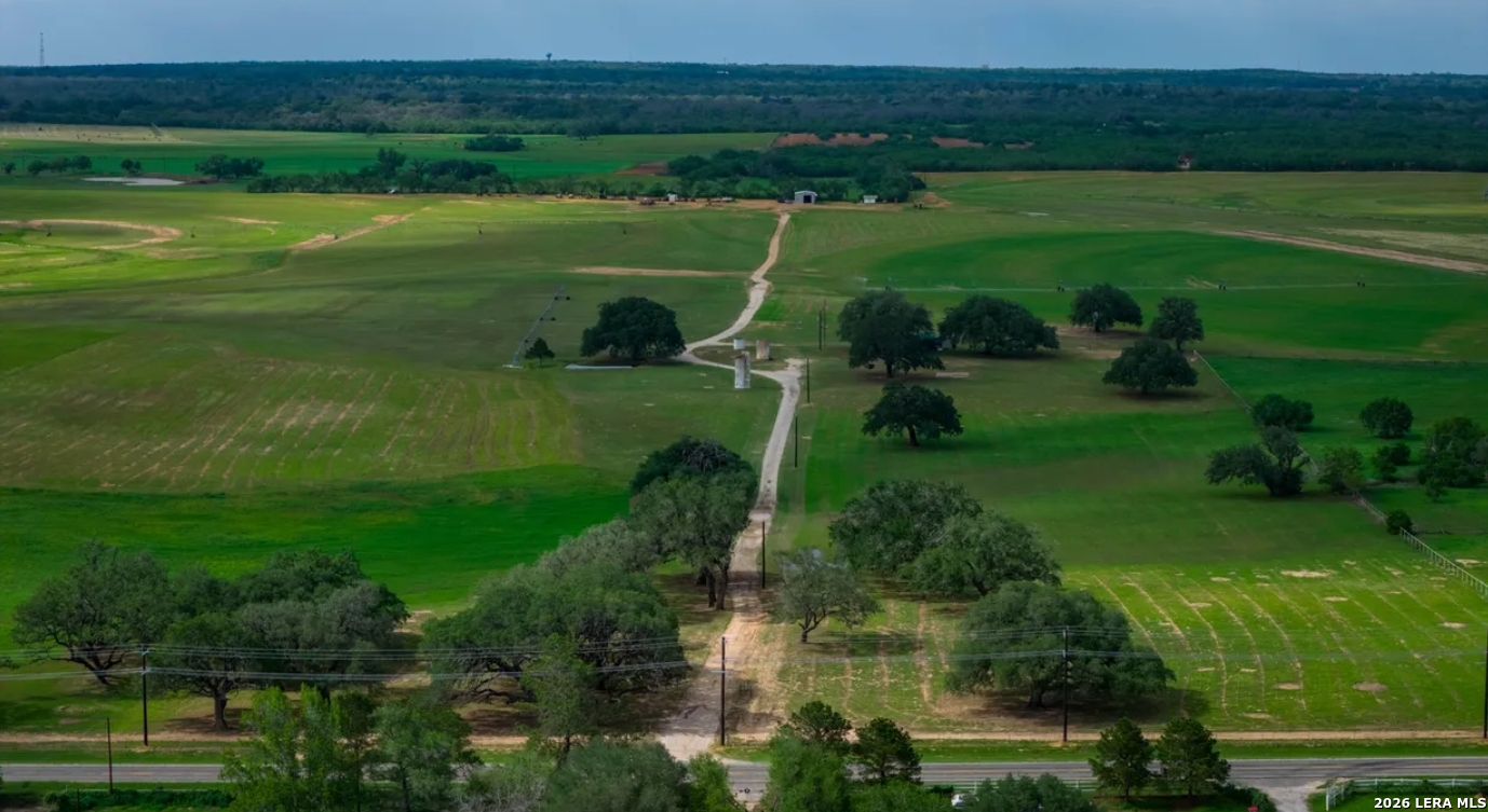 1769 Farm To Market Road 536 Pleasanton TX 78064