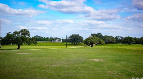 1769 Farm To Market Road 536 Pleasanton TX 78064