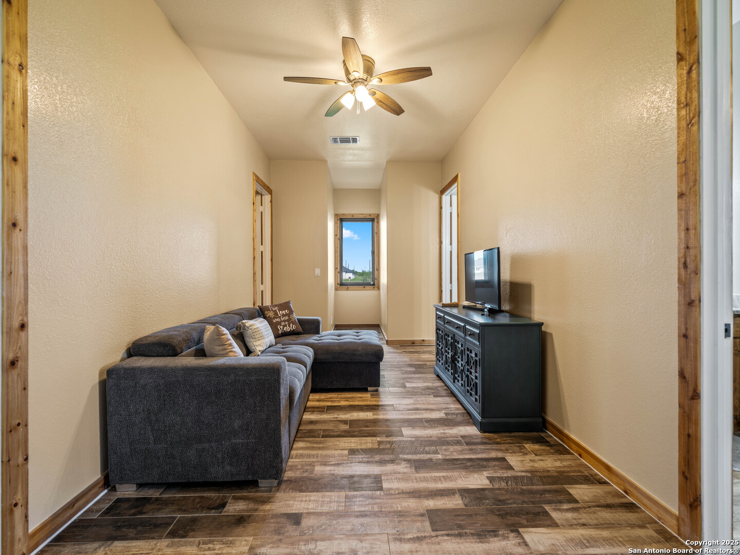 12093 New Sulphur San Antonio TX 78263