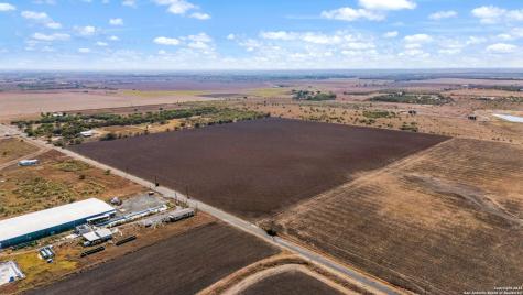Tbd County Road 583 Lacoste TX 78039