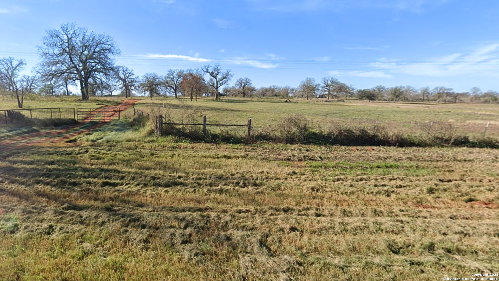 50+/- Acres Fm 1681 Nixon TX 78140