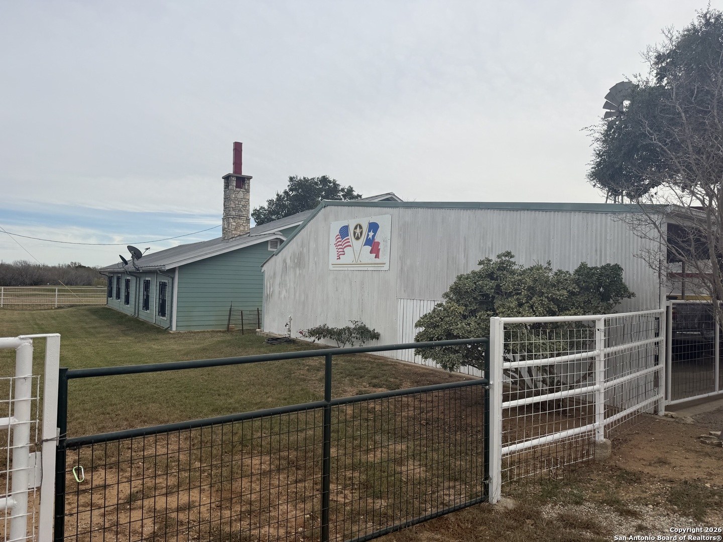 1485 Fm 2579 Floresville TX 78114