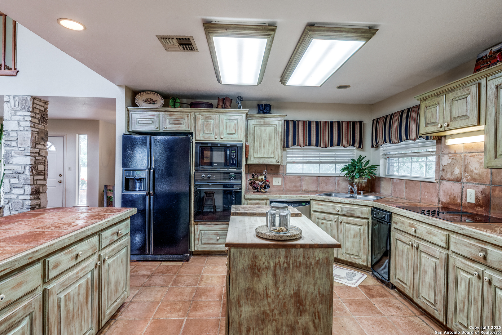 10745 & 10767 Rosemar Lane Adkins TX 78101