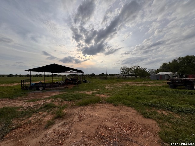 1115 County Road 669 Devine TX 78016
