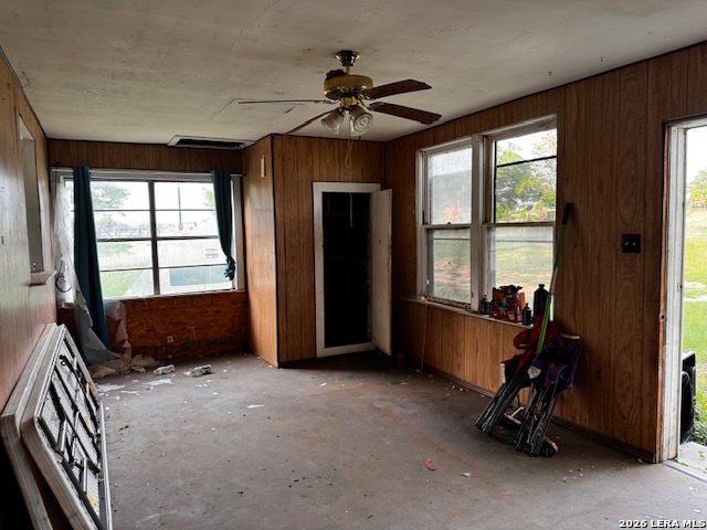 1115 County Road 669 Devine TX 78016