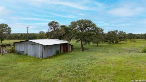 104 Longhorn Stockdale TX 78160