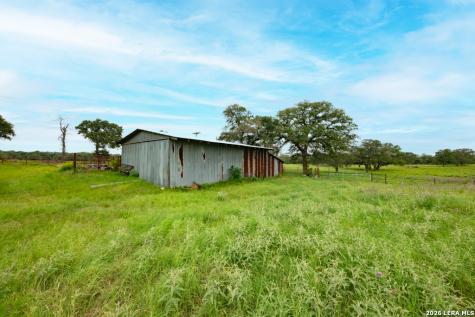 104 Longhorn Stockdale TX 78160