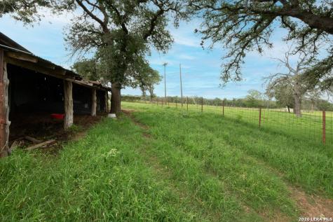 104 Longhorn Stockdale TX 78160