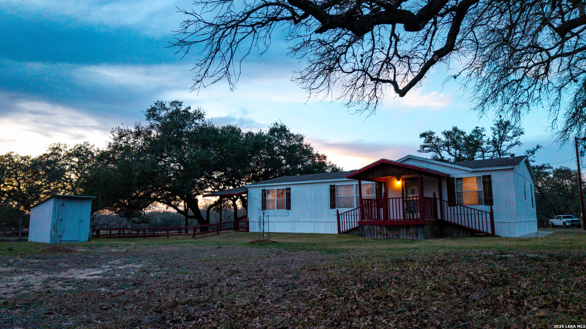 104 Longhorn Stockdale TX 78160
