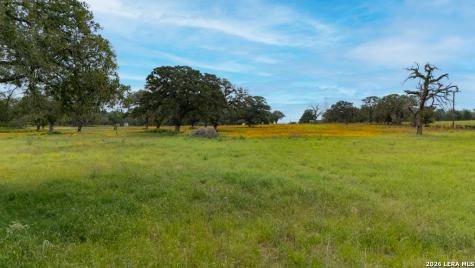 104 Longhorn Stockdale TX 78160