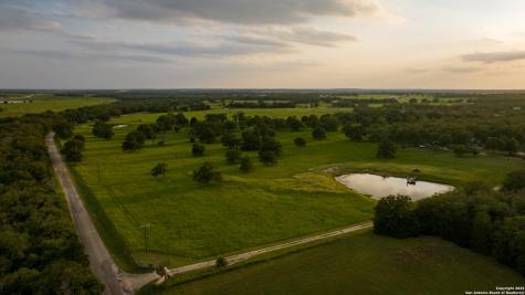 8058 Milam County Road 455 Thorndale TX 76577