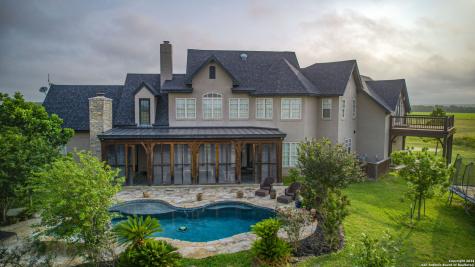 2538 County Road 223 Floresville TX 78114