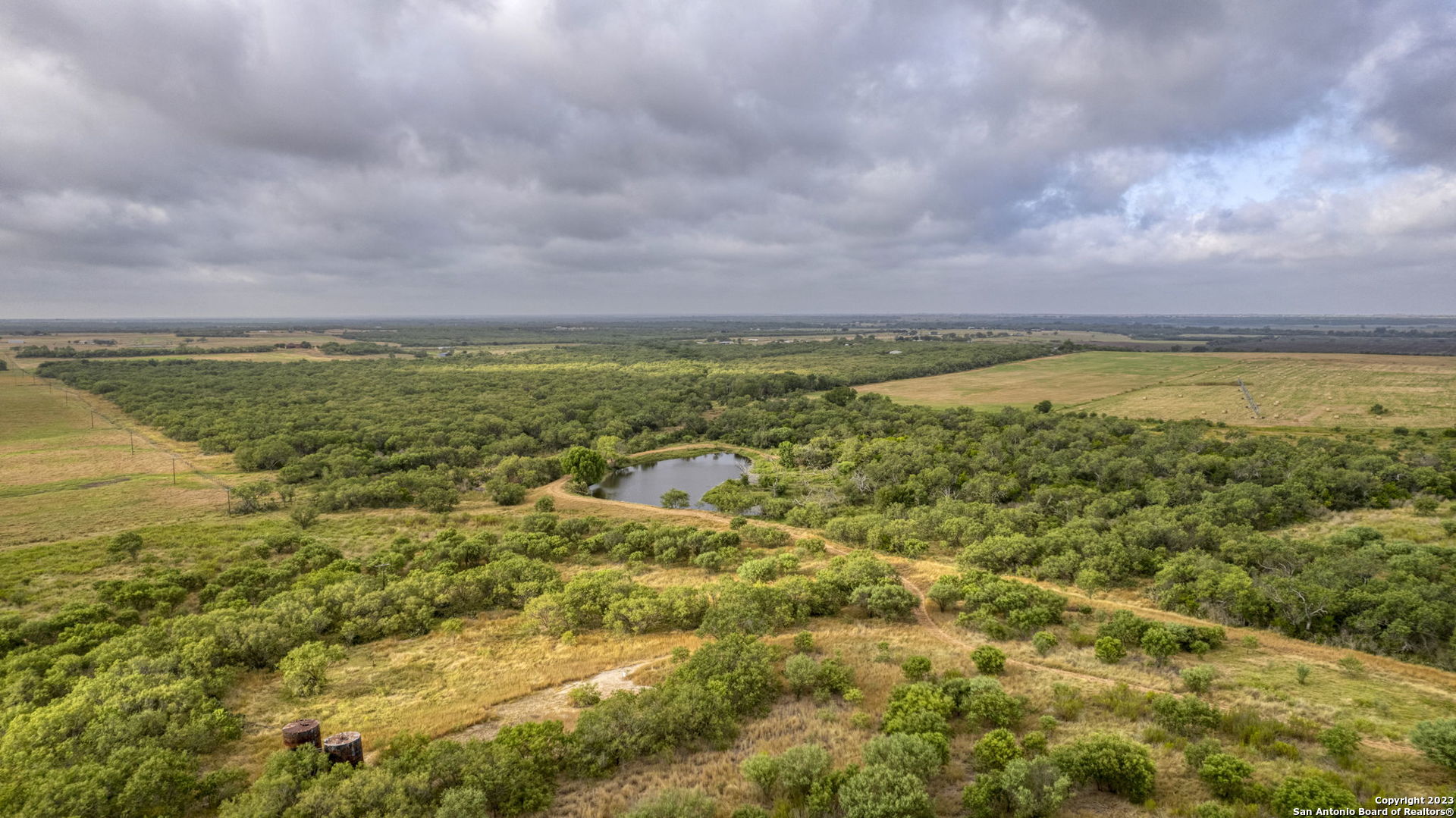 2538 County Road 223 Floresville TX 78114