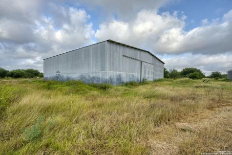2538 County Road 223 Floresville TX 78114