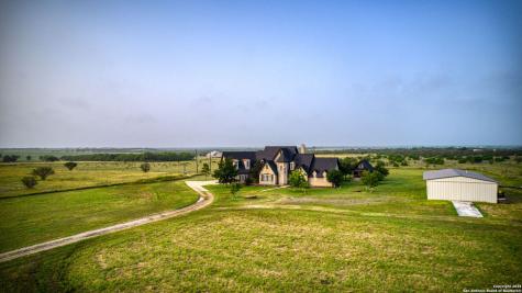 2538 County Road 223 Floresville TX 78114