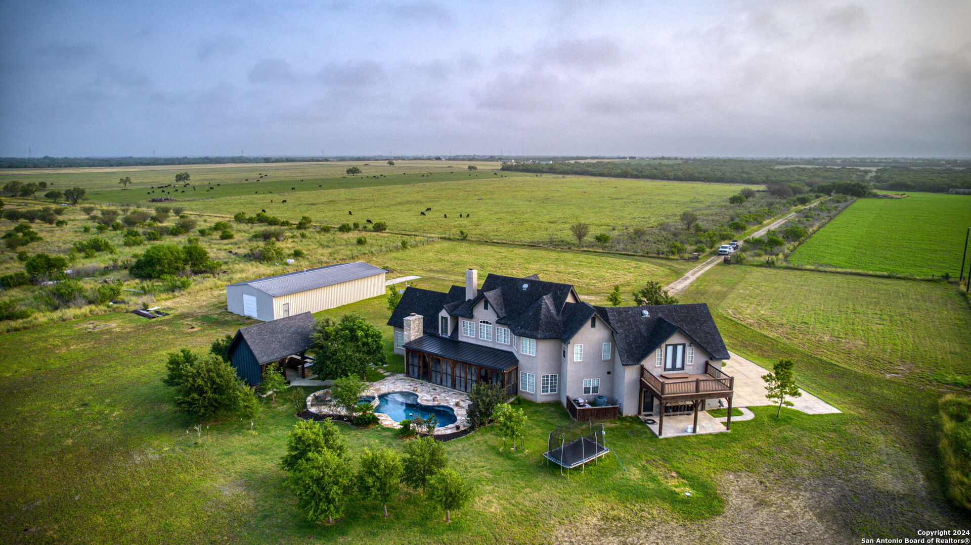 2538 County Road 223 Floresville TX 78114