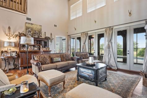 2538 County Road 223 Floresville TX 78114