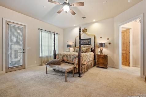 2538 County Road 223 Floresville TX 78114