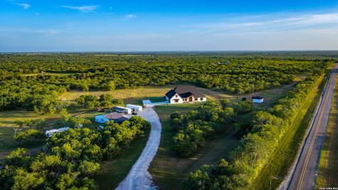 1703 Fm 885 Runge TX 78151