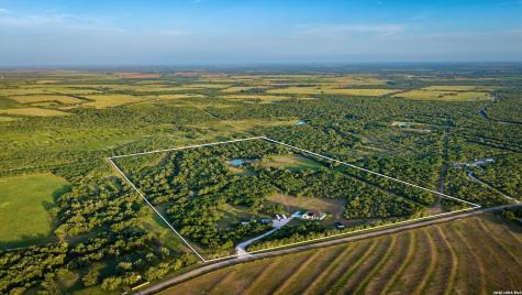 1703 Fm 885 Runge TX 78151