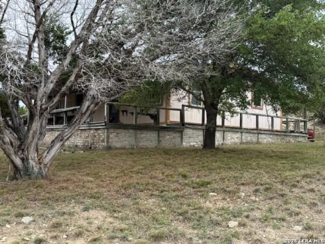 108 Saddle Wood Trail Comfort TX 78013