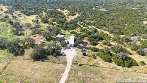 14832 Texas Highway 41 Rocksprings TX 78880
