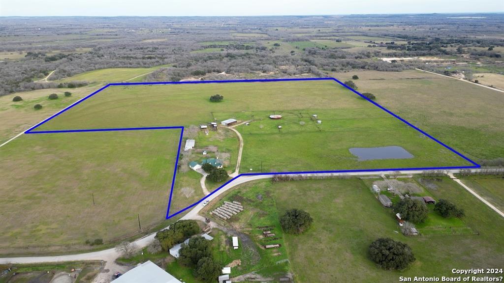 6467 Seawillow Road Lockhart TX 78644