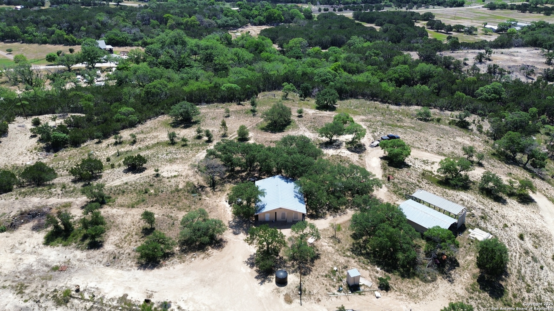 106 E Mari-b Drive Center Point TX 78010