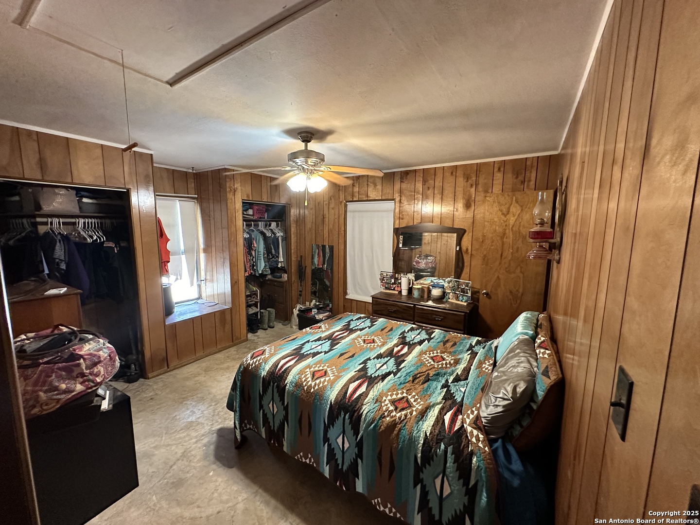 106 E Mari-b Drive Center Point TX 78010