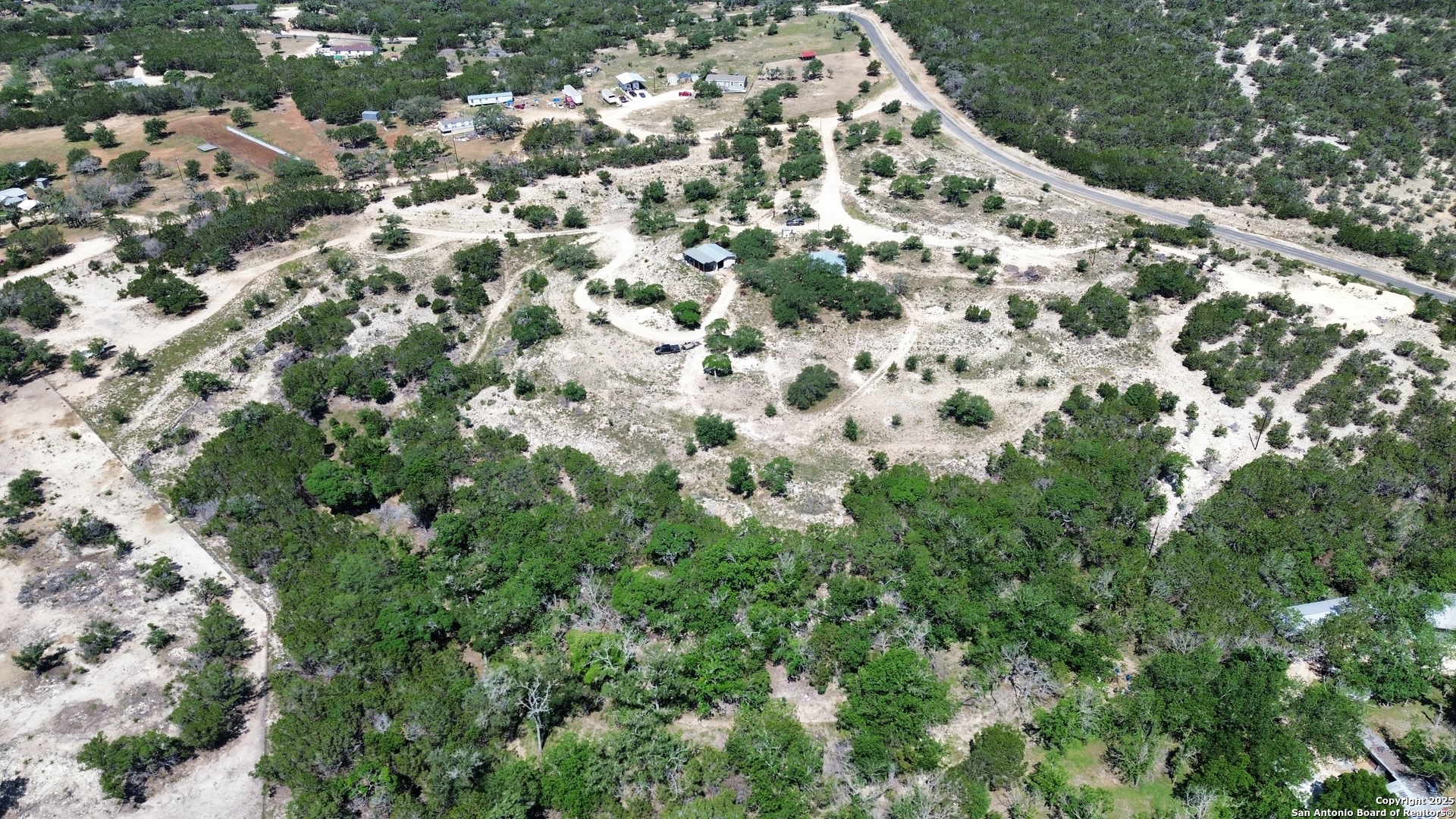 106 E Mari-b Drive Center Point TX 78010