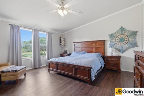 152 E County Road 304 Jourdanton TX 78026