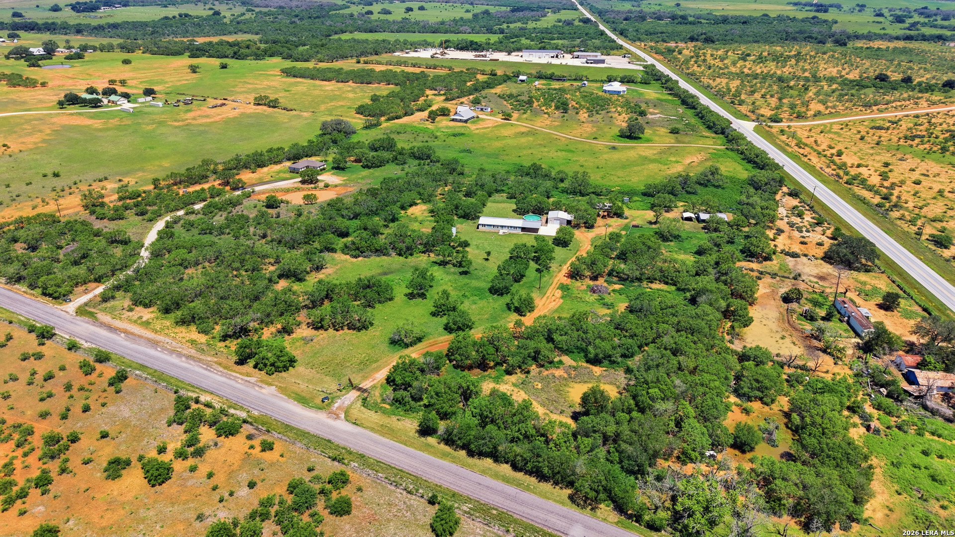 152 E County Road 304 Jourdanton TX 78026
