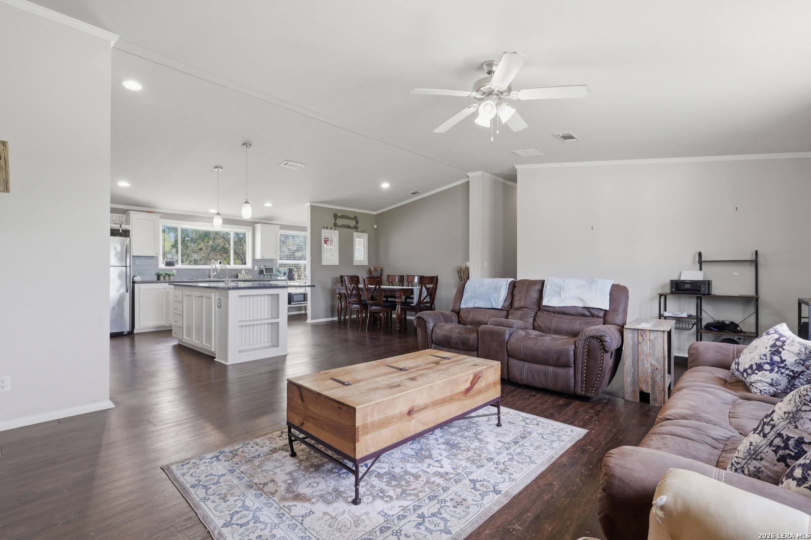 152 E County Road 304 Jourdanton TX 78026