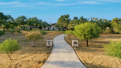 1043 Twin River Canyon Lake TX 78133