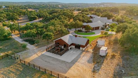 1043 Twin River Canyon Lake TX 78133